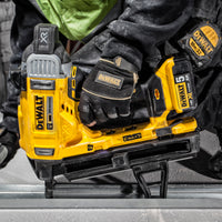 DeWALT DCN890P2 Accu Betontacker 18V XR 5.0Ah in koffer - - - Mastertools.nl