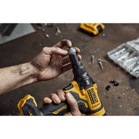 DeWALT DCF403NT Accu Blindklinknageltang 18V XR Basic Body in TSTAK - 5035048797679 - DCF403NT-XJ - Mastertools.nl