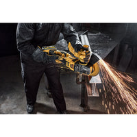 DeWALT DCG460X2 FLEXVOLT Accu Haakse Slijper 230mm 54V 9.0Ah in Koffer - 5035048793039 - DCG460X2-QW - Mastertools.nl