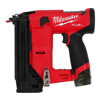 Milwaukee M12 FUEL™ FCN18GS-202X Accu compacte afwerktacker 18Ga 12V 2.0Ah in HD-Box - 4933493355 - 4058546482268 - 4933493355 - Mastertools.nl