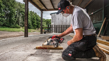 Milwaukee M18 FUEL™ FCS552-0X Accu Cirkelzaag 165mm 18V Basic Body in HD-Box - 4933493588 - - - Mastertools.nl