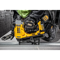 DeWALT DCN890N Accu Betontacker 18V Basic Body - 5035048666906 - DCN890N-XJ - Mastertools.nl