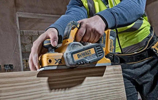 DeWALT DCP580N Accu Schaafmachine 18V XR Li-ion Basic Body - - - Mastertools.nl