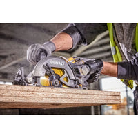 DeWALT DCS577N FLEXVOLT Accu Cirkelzaag 190mm 54V XR Basic Body - 5035048694145 - DCS577N-XJ - Mastertools.nl