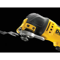 DeWALT DWE315KT Oscillerende Multitool 230V in TSTAK - 5035048460771 - DWE315KT-QS - Mastertools.nl