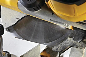 DeWALT DWS778 Afkort-/Verstekzaag met XPS 250mm 1850W - - - Mastertools.nl