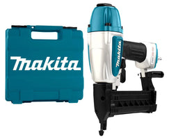 Makita AT638A 8 bar Nietmachine (Narrow Crown) in koffer - 0088381822411 - AT638A - Mastertools.nl