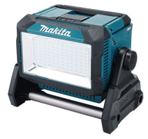Makita DEAML009G Accu LED Bouwlamp 40V Max / 14,4V / 18V met lichtfilter - 0088381767521 - DEAML009G - Mastertools.nl
