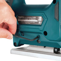 Makita JV101DZJ Accu Decoupeerzaag 12V Max Basic Body in Mbox - 0088381818957 - JV101DZJ - Mastertools.nl