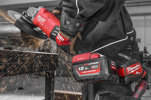 Milwaukee M18 FUEL™ ONEFLAG230XPDB-122C ONE-KEY™ 230mm Accu Haakse Slijper met Rem & Veiligheidsschakelaar 18V 12,0Ah in koffer - 4933478783 - 4058546360658 - 4933478783 - Mastertools.nl