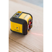 Stanley STHT77498-1 Kruislijnlaser Cubix™ Rood - 3253561774980 - STHT77498-1 - Mastertools.nl