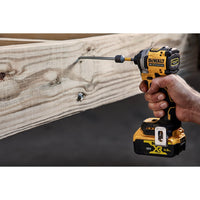 DeWALT DCF850P2T Compacte accu slagschroevendraaier 205Nm 18V XR 5.0Ah in TSTAK - 5035048743041 - DCF850P2T-QW - Mastertools.nl