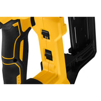 DeWALT DCFS950N Accu Constructietacker voor hekwerk 9Ga 18V Basic Body - 5035048699850 - DCFS950N-XJ - Mastertools.nl