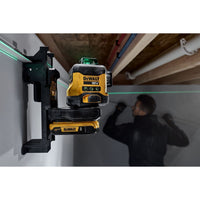 DeWALT DCLE34031D1 3x360° Compacte Kruislijnlaser Groen 18V 2.0Ah in Koffer - 5035048749616 - DCLE34031D1-QW - Mastertools.nl