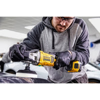 DeWALT DCM849N Accu Haakse Polijstmachine 125-180mm Brushless 18V XR Basic Body - 5035048714584 - DCM849N-XJ - Mastertools.nl