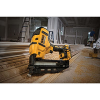 DeWALT DCN660NT Accu Afwerktacker 16Ga 18V XR Basic Body in TSTAK - 5035048631652 - DCN660NT-XJ - Mastertools.nl