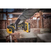 DeWALT DCS438E2T Accu Slijpmachine 18V 76mm POWERSTACK 1,7Ah in TSTAK - 5035048739525 - DCS438E2T-QW - Mastertools.nl