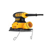 DeWALT DWE6411 Vlakschuurmachine 1/4 Vel 230w - 5035048553893 - DWE6411-QS - Mastertools.nl