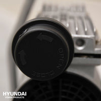 Hyundai Stille Compressor 70L Olievrij 8 Bar - Super Silent - 55757 - 8718502557572 - 55757 - Mastertools.nl