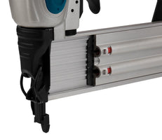 Makita AF506 8 bar Brad tacker (18 Ga) in koffer - 0088381870733 - AF506 - Mastertools.nl