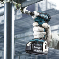 Makita DTD172RTJ Accu slagschroevendraaier 180Nm 18V 5.0Ah in Mbox - 0088381751773 - DTD172RTJ - Mastertools.nl