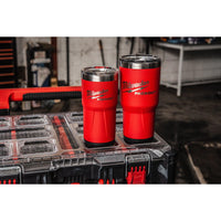 Milwaukee PACKOUT™ Thermosbeker 591ml - Rood - 4932479074 - 4058546368685 - 4932479074 - Mastertools.nl